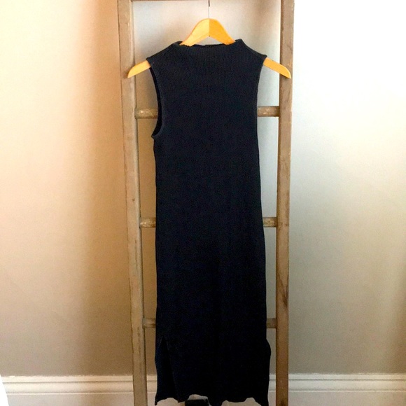 Black Maxi Ribbed Dress - Picture 1 of 4